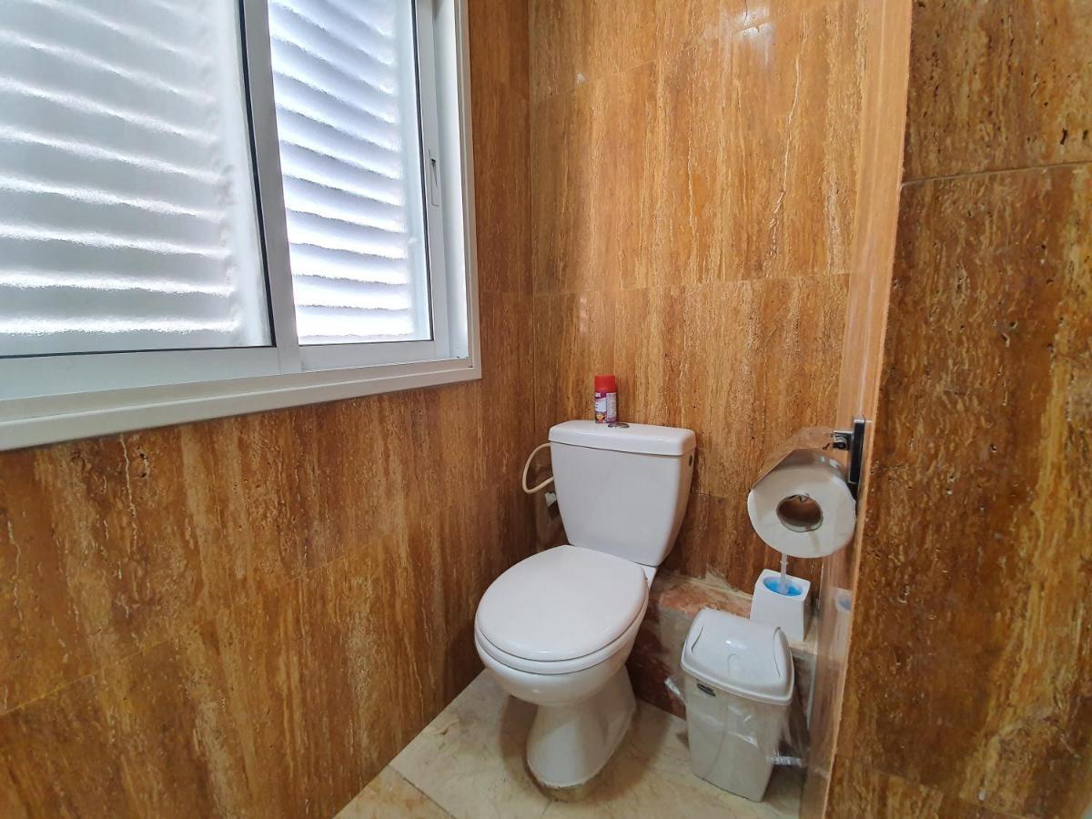 Ezore Yam Apartmens - Elmali'akh St. 4 Bat Yam Bagian luar foto