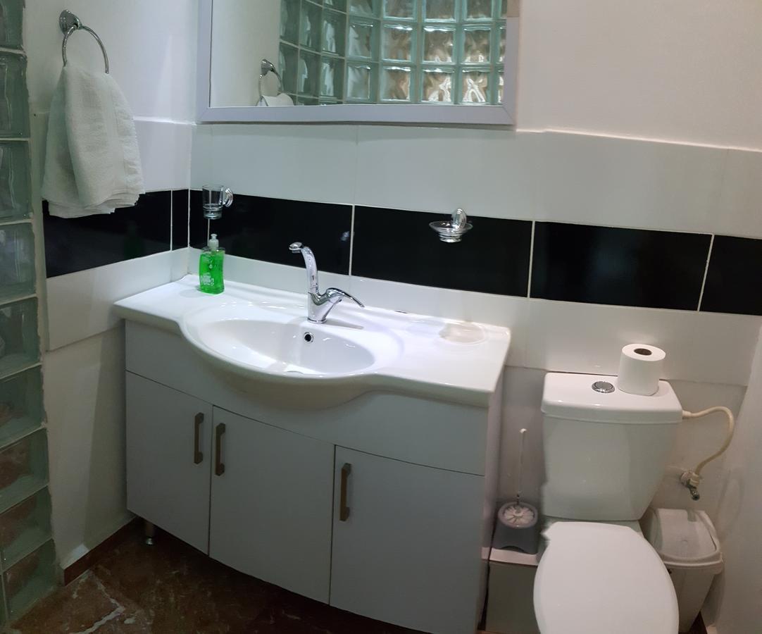 Ezore Yam Apartmens - Elmali'akh St. 4 Bat Yam Bagian luar foto